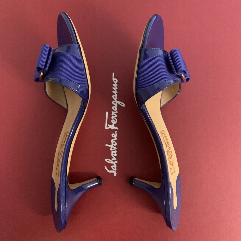 Salvatore Ferragamo Royal Blue Patent Leather Bow Slide Mules Heels - Size 7.5 B